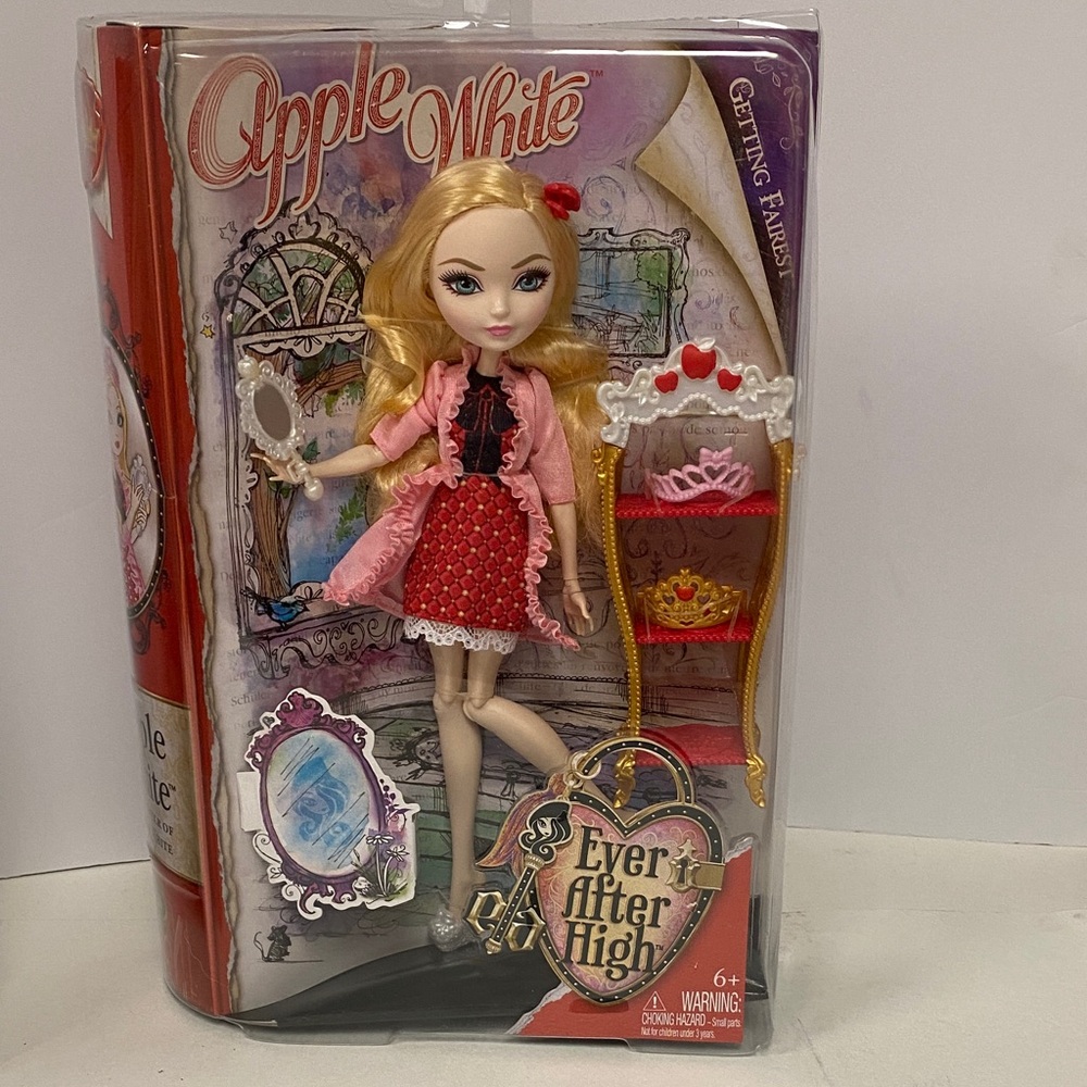 Mattel Ever After High Apple White Doll - Daughter of Snow White